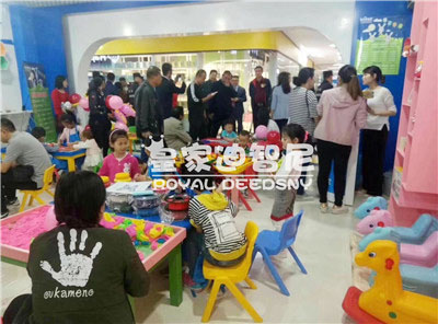 玩具店 - 开店经验-皇家迪智尼儿童玩具店加盟官网