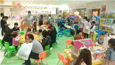 开婴幼儿玩具加盟连锁店