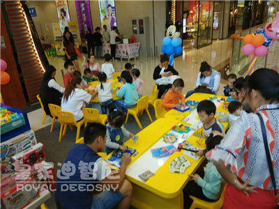 儿童玩具加盟店四大经营策略