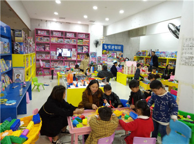 怎样打造市场热门的儿童玩具店