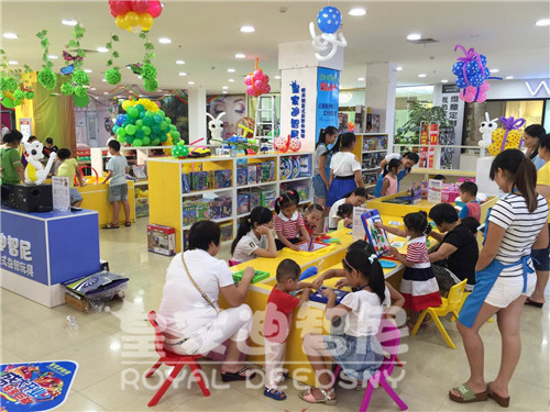 玩具加盟店 -开店经验-皇家迪智尼儿童玩具店加盟官网