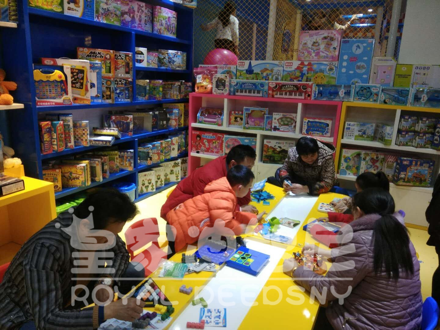 皇家迪智尼，玩具加盟店