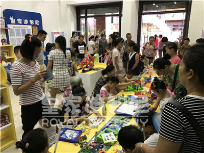 皇家迪智尼-开儿童玩具店