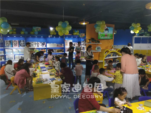 玩具加盟店怎样提高品牌形象?