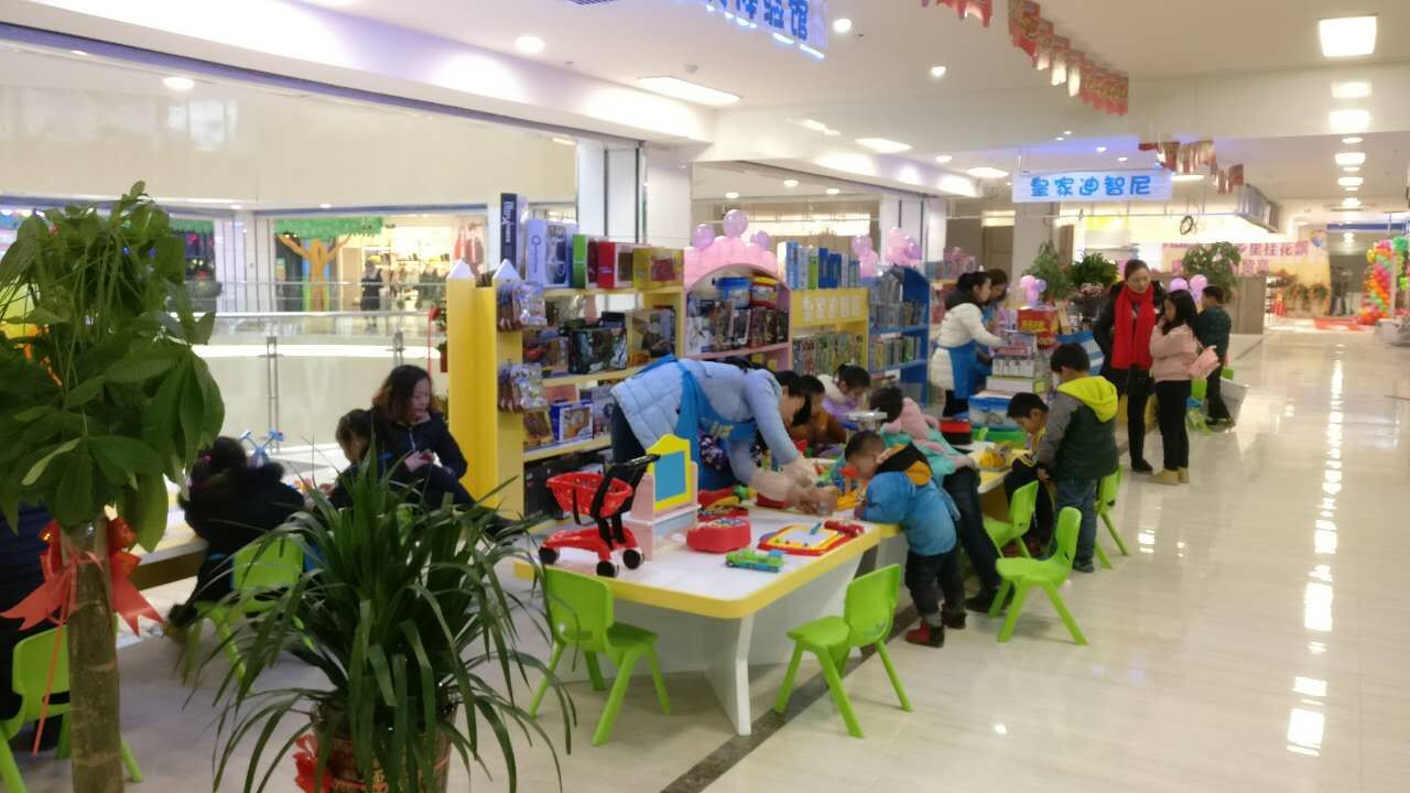 儿童玩具店加盟怎样做好装修？