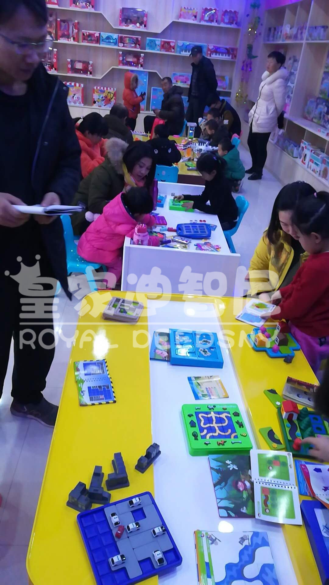 玩具店加盟项目如何投资选址