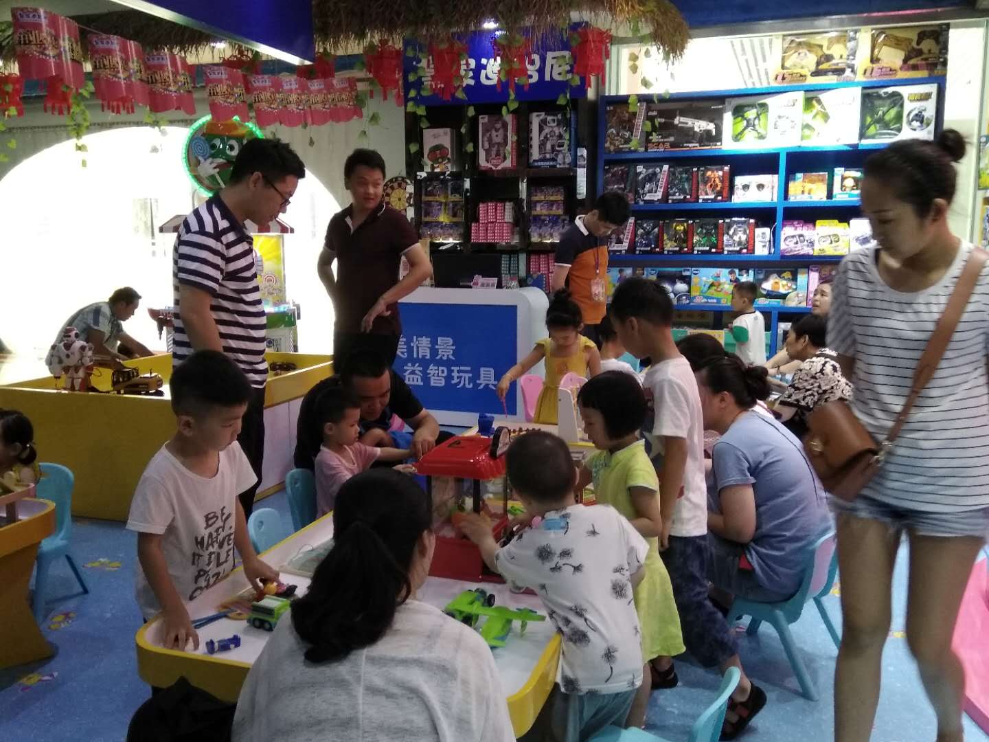  怎样经营管理玩具加盟店