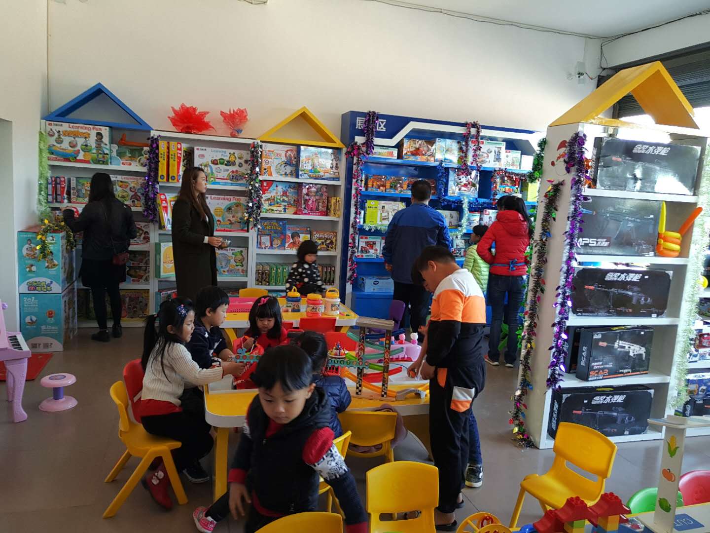 儿童玩具店应该怎样选址？